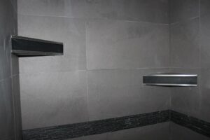 Fliesenlegearbeiten Badausbau Innenausbau Bad modernes Bad